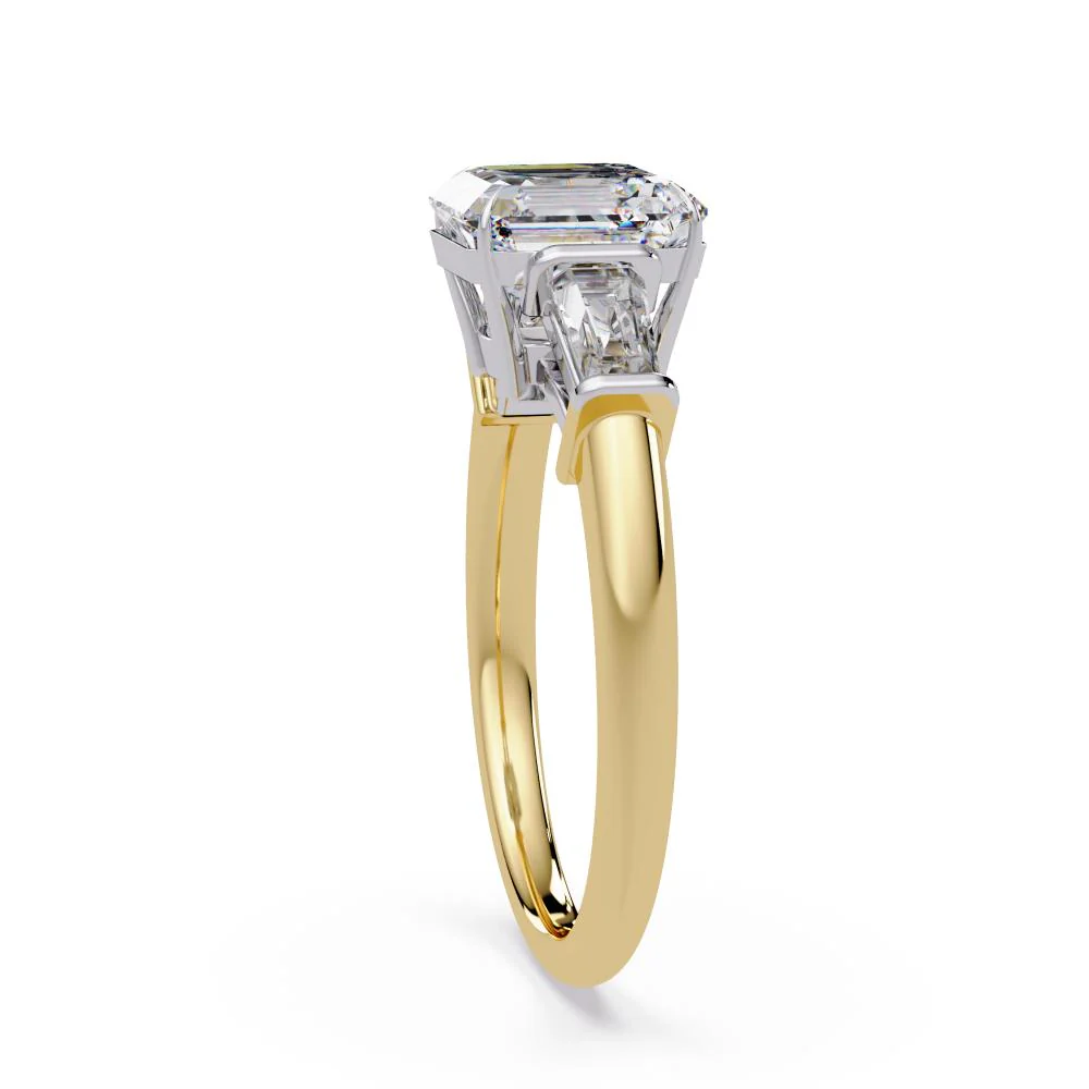 Carre Cut Diamond Ring - Image 6