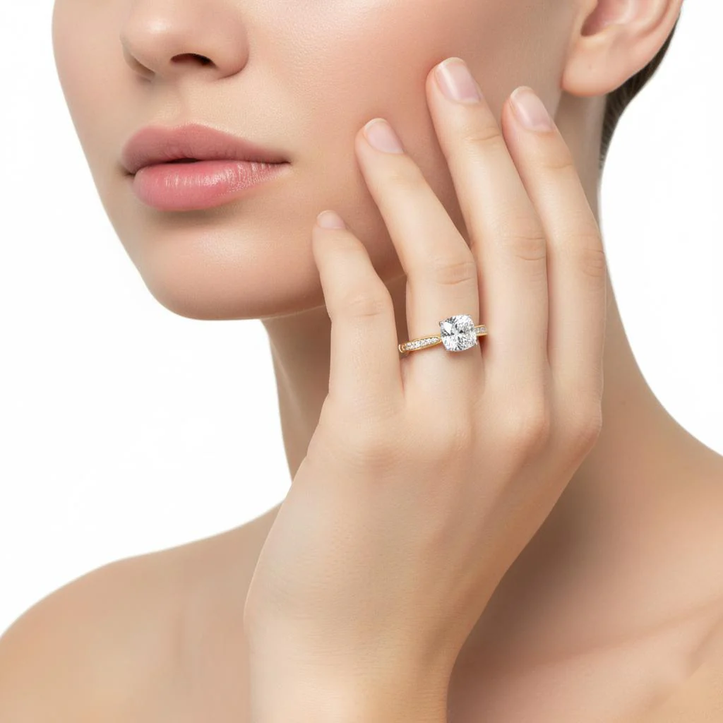 Cushion Hidden Accent Engagement ring - Image 4