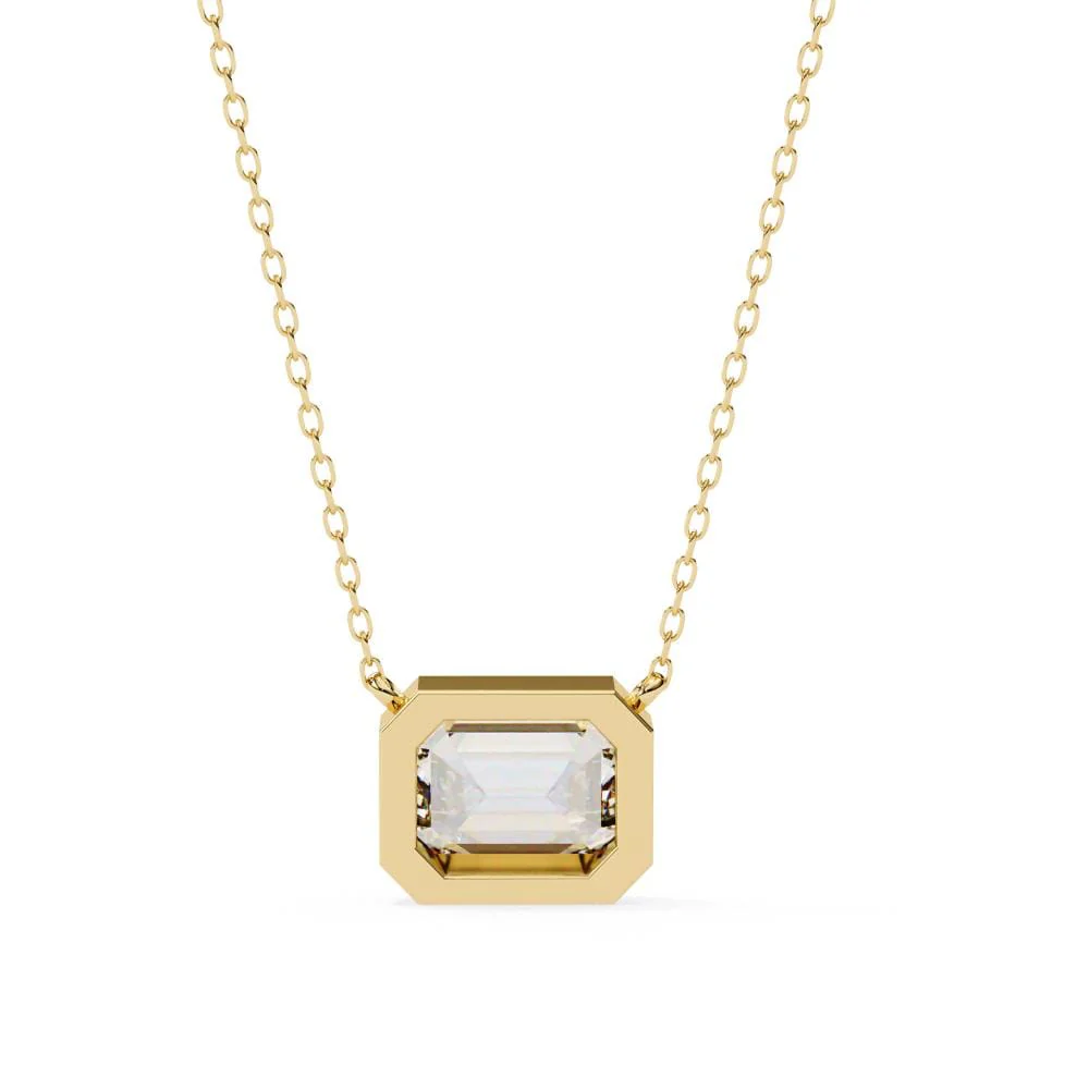 Emerald Bezel Set Pendant with Chain - Image 8