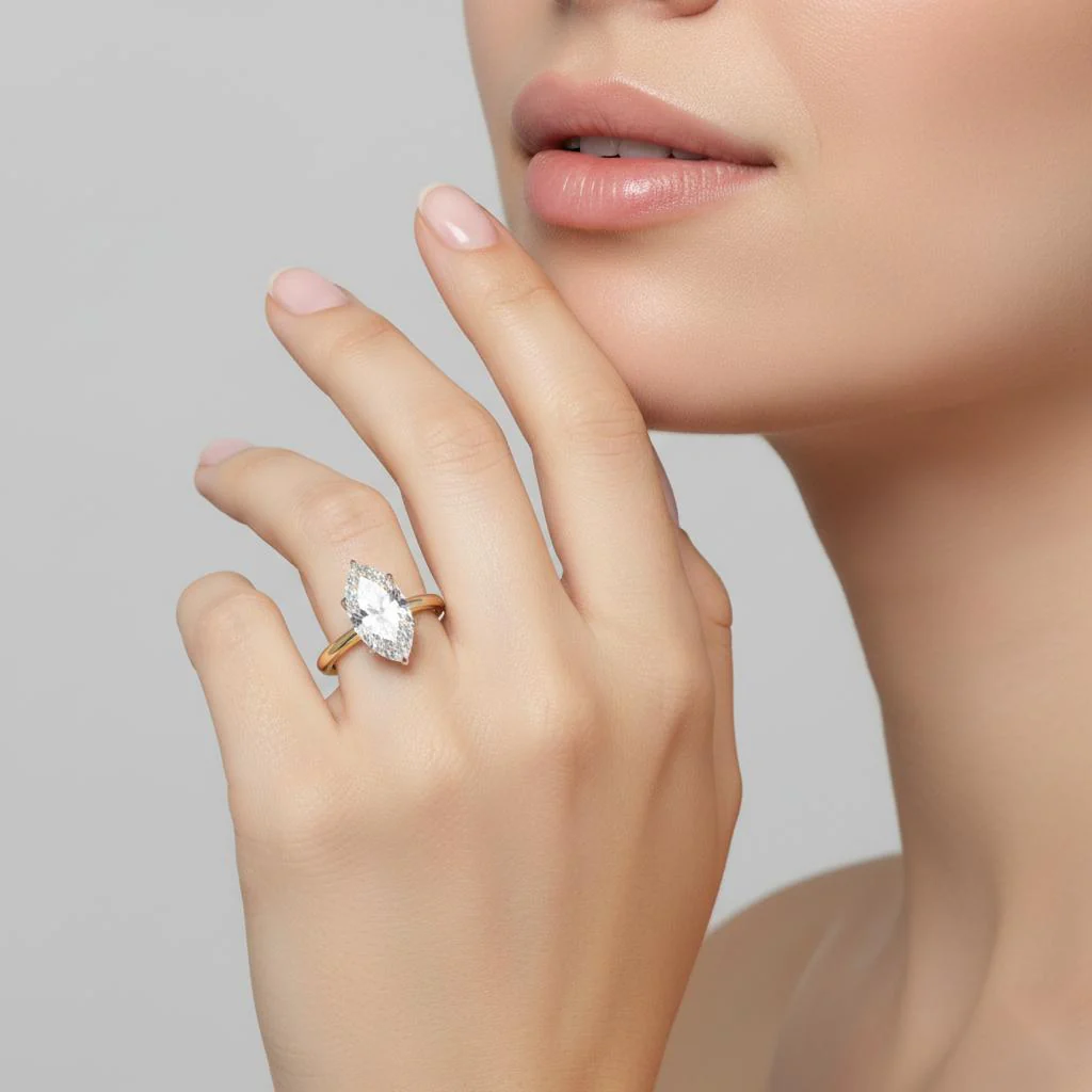 Marquise Solitaire Engagement ring - Image 4