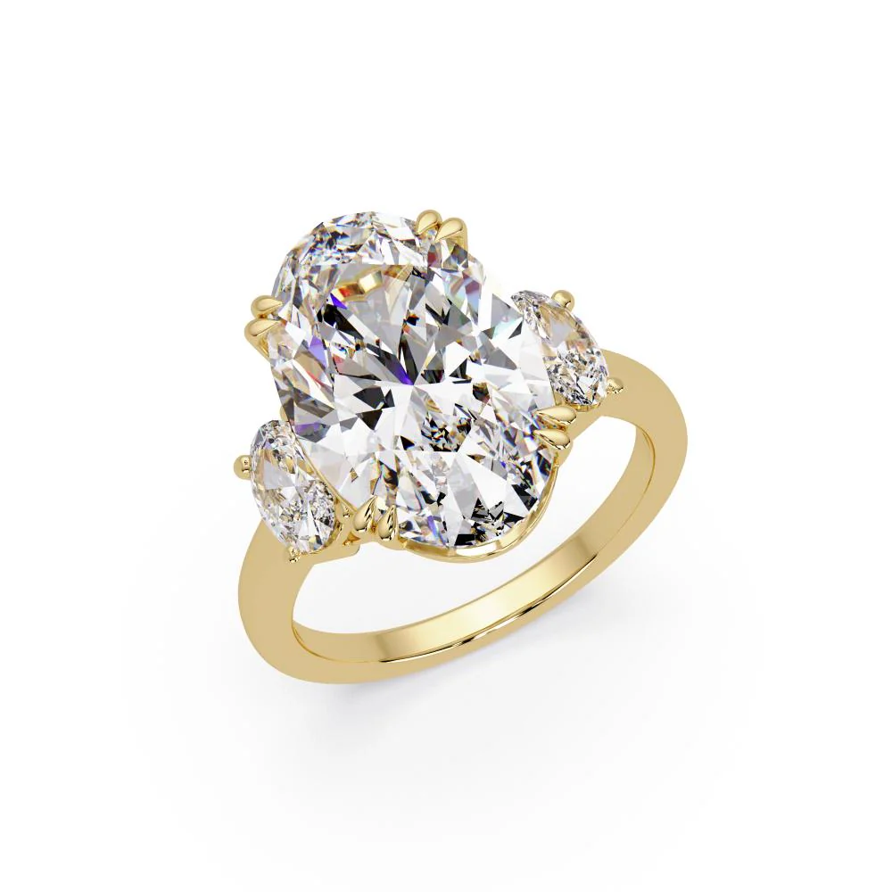 Oval Three Stone Engagement ring - Image 5