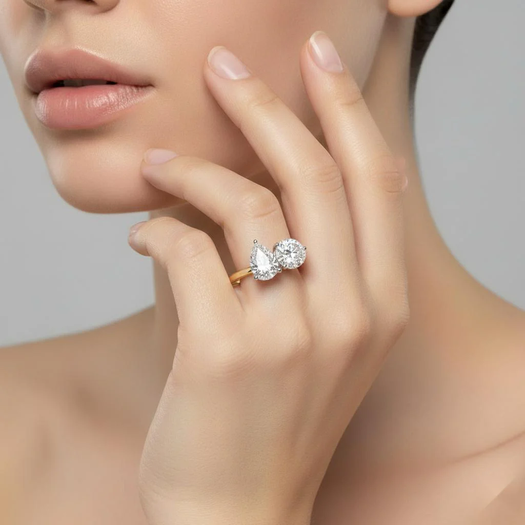 Pear & Round Toi et Moi Engagement ring - Image 4