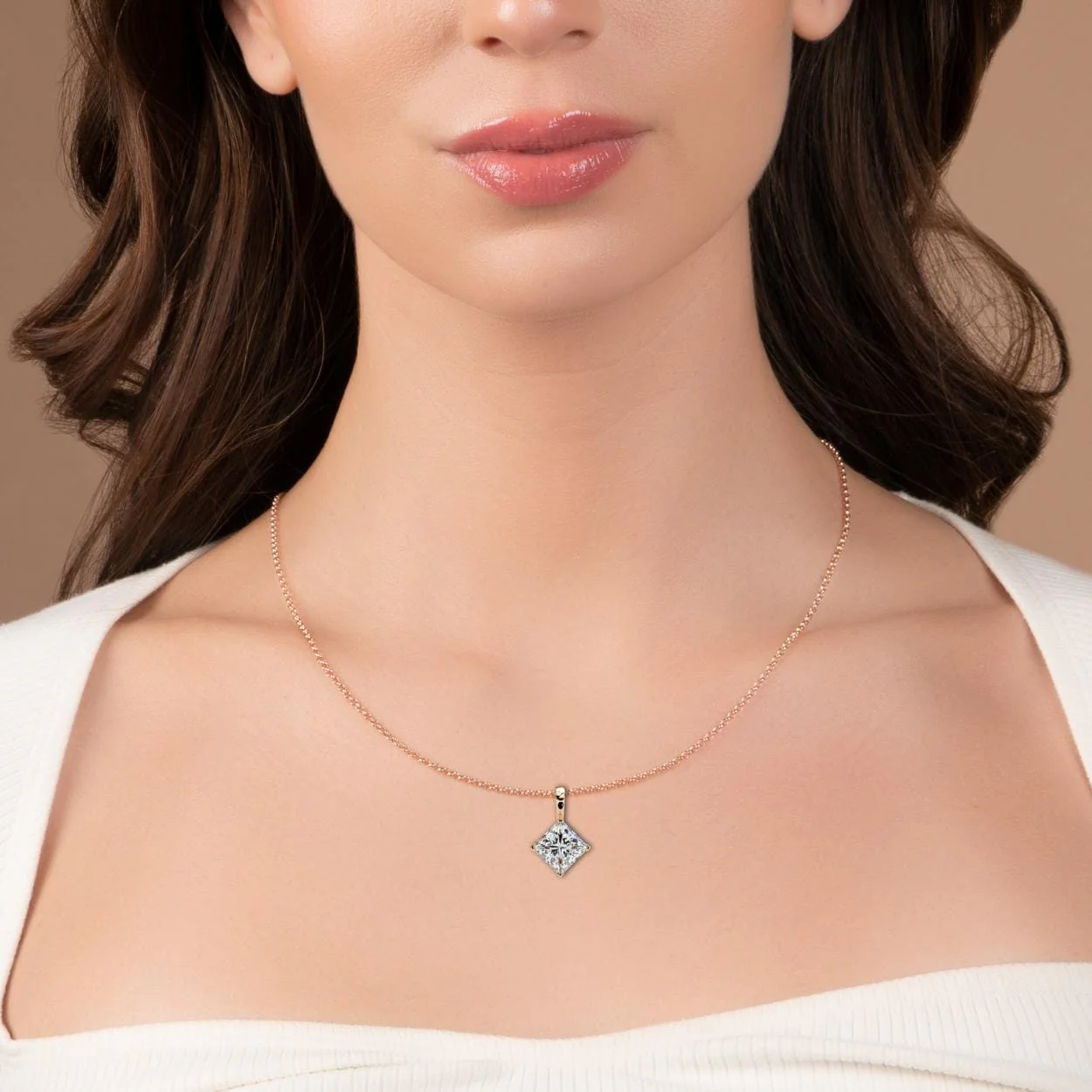 Princess Solitaire pendant with Chain - Image 4